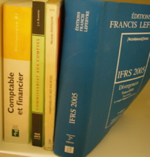 59% de la dette publique proviennent des cadeaux fiscaux et des taux d’intérêt excessifs 59% de la dette publique proviennent des cadeaux fiscaux et des taux d’intérêt excessifs