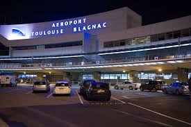 Le tribunal administratif de Paris rejette le recours contre la privatisation de l’aéroport de Toulouse, faute de preuves.