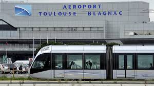 Aéroport Toulouse Blagnac - VICTOIRE -  la Cour administrative d'appel de Paris annule la procédure de privatisation de l'aéroport de Toulouse ... mais la vente n'est pas encore annulée