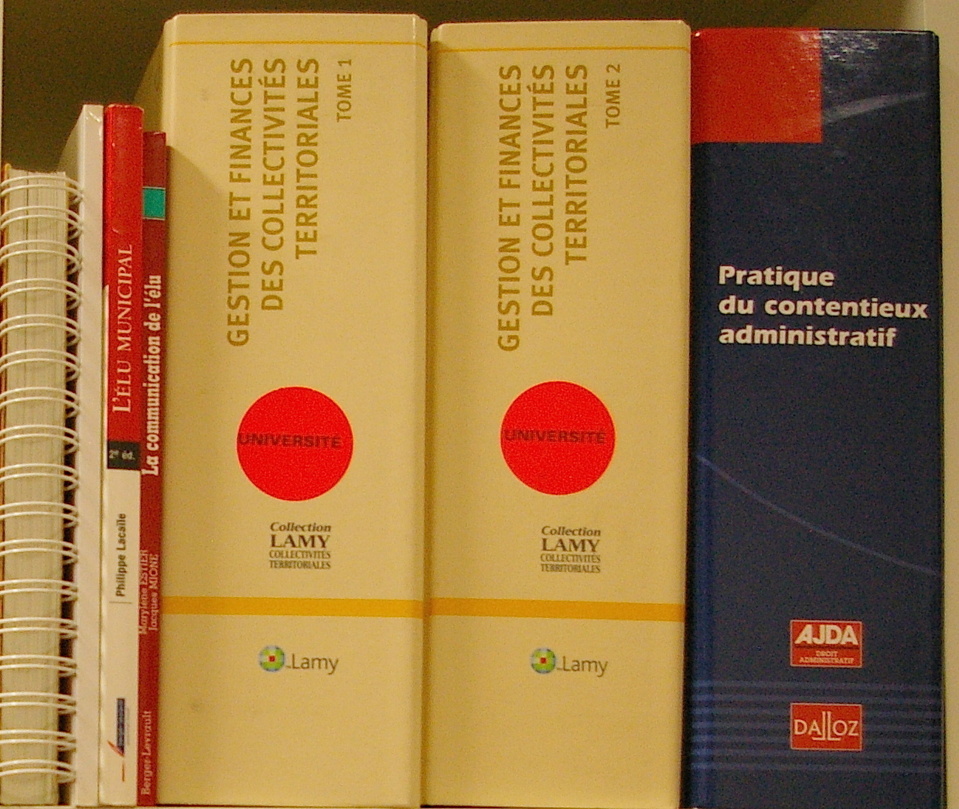 En matière de DROIT ADMINISTRATIF (à jour au 31/12/2012)