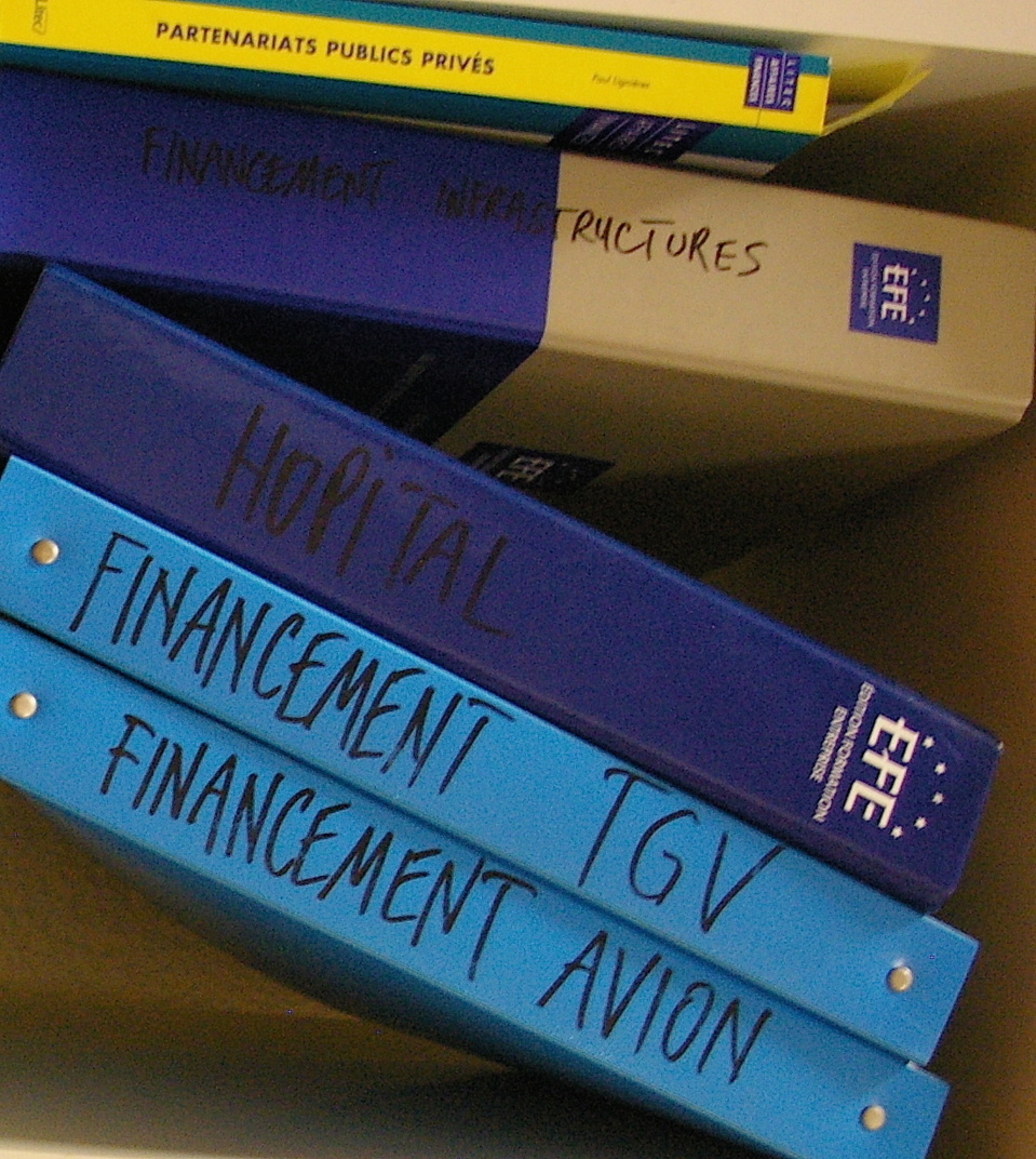 En matière de CONTRAT ET DE MONTAGES COMPLEXES (à jour au 31/12/2012) En matière de CONTRAT ET DE MONTAGES COMPLEXES (à jour au 31/12/2012)