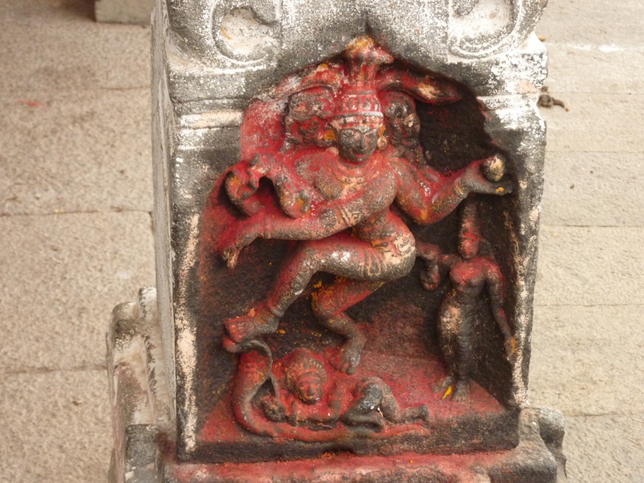 divinitérouge divinitérouge