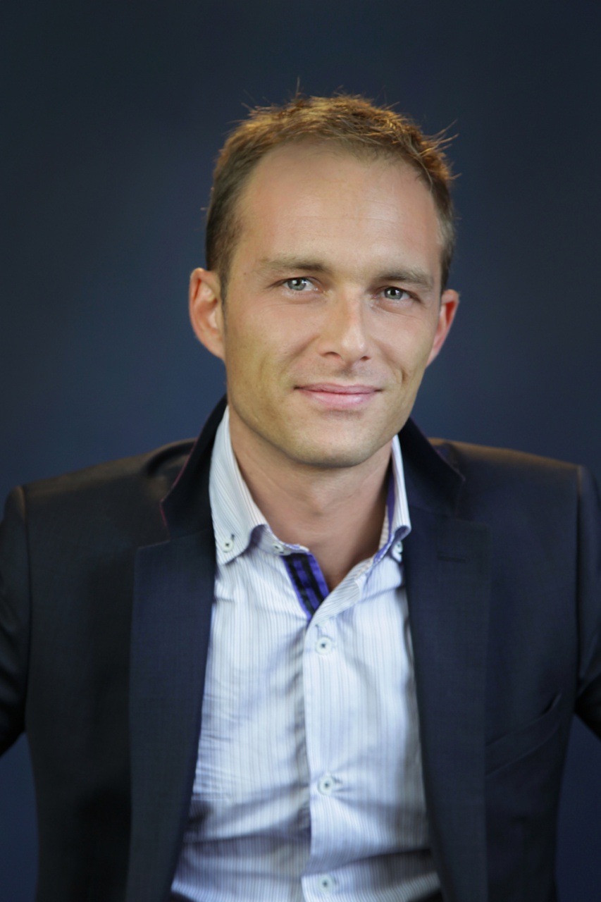 ROMAIN-SINTES-01-BD ROMAIN-SINTES-01-BD