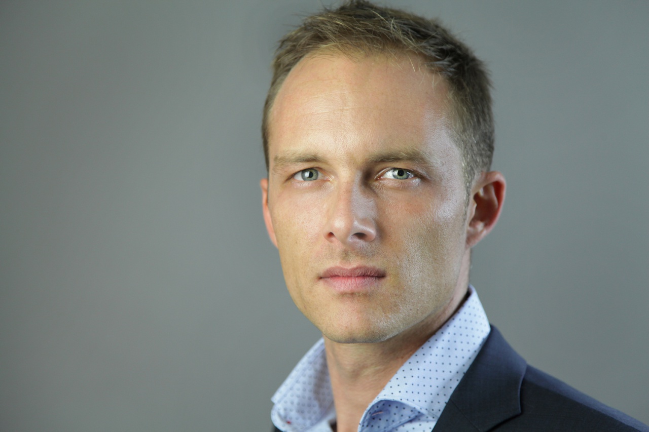 ROMAIN-SINTES-06-BD ROMAIN-SINTES-06-BD